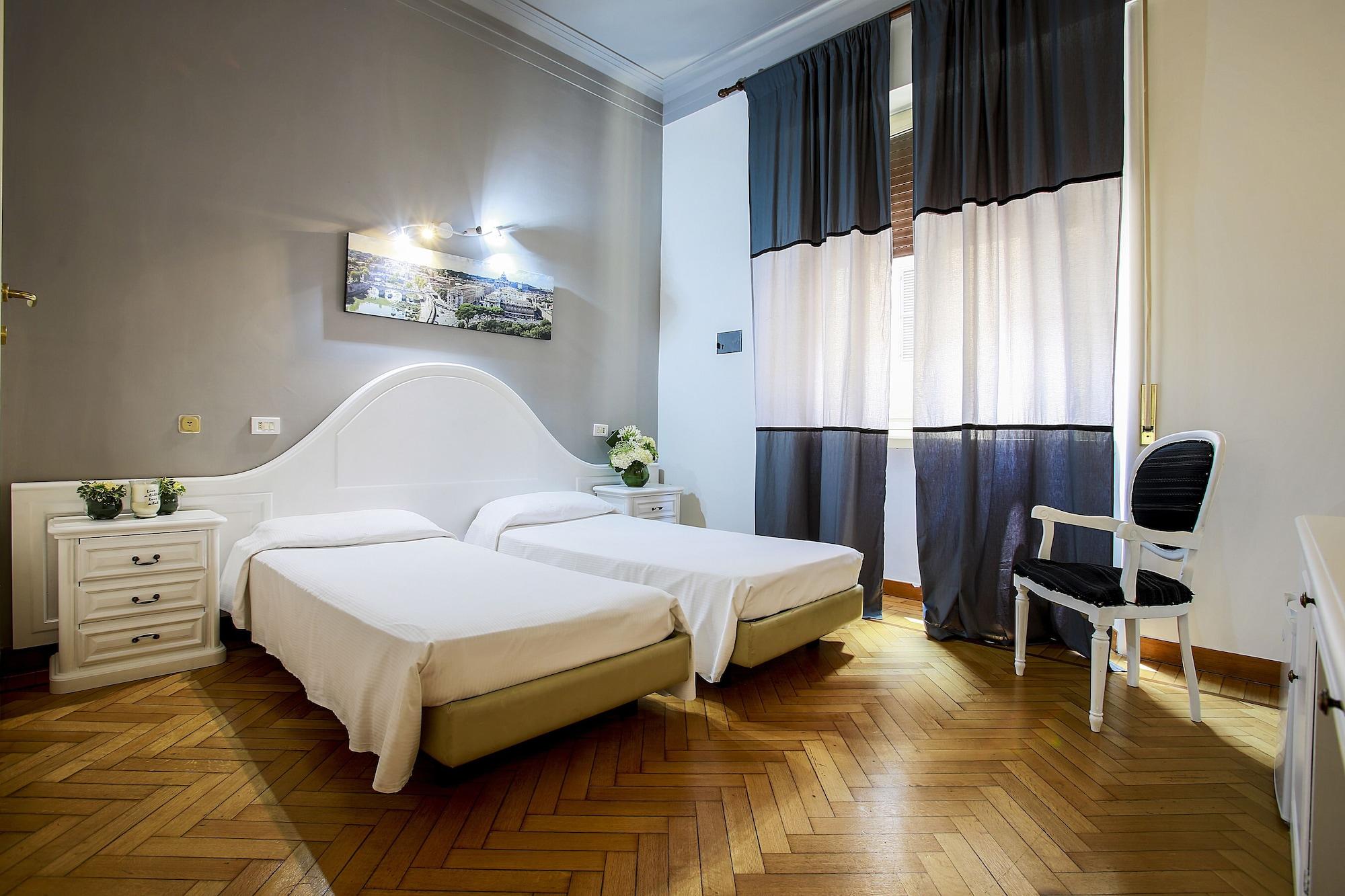 Hotel Trinita Dei Monti Рим Экстерьер фото
